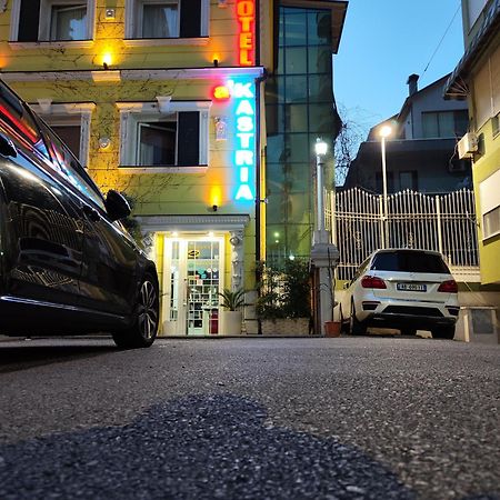Hotel Kastria ティラナ エクステリア 写真